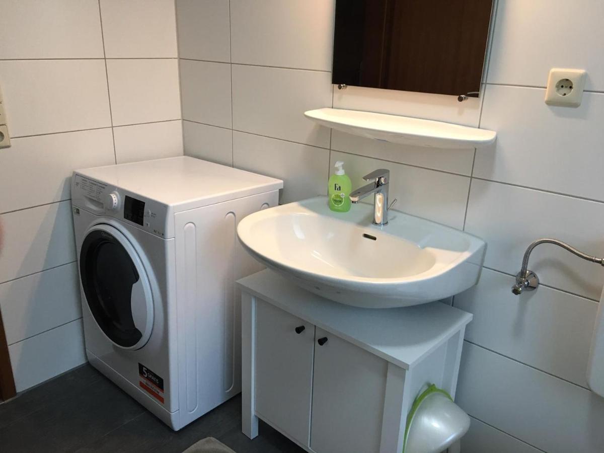 Ferienhaus Bibernest Münsingen エクステリア 写真